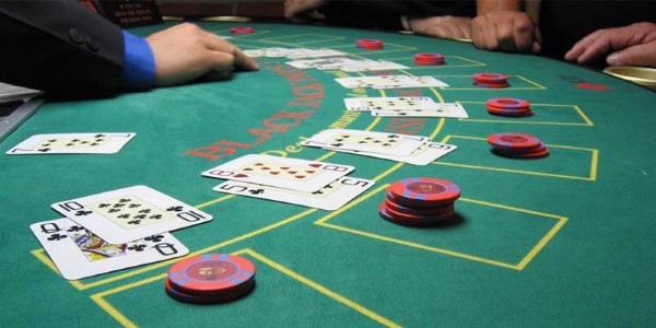 Hướng dẫn cách chơi Blackjack