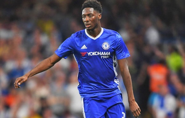 Sự nghiệp chuyên nghiệp của Ola Aina bắt đầu tại Chelsea