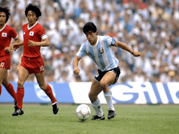 Huyền thoại Diego Maradona