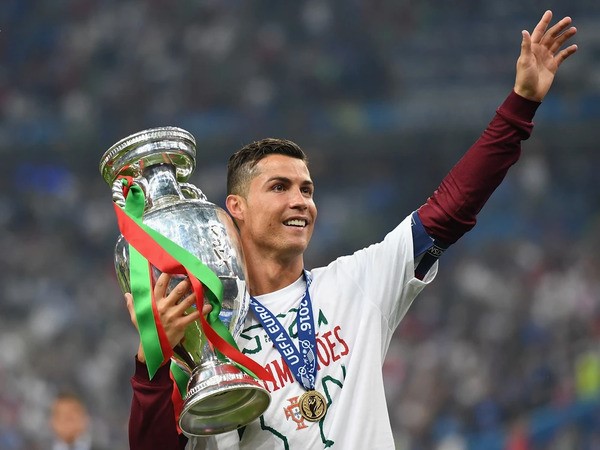 Cristiano Ronaldo - Những cầu thủ đẹp trai nhất thế giới