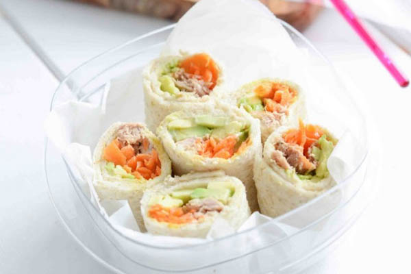 Bánh mì cuộn rau củ