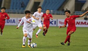 Có bao nhiêu hiệp trong một trận bóng đá?