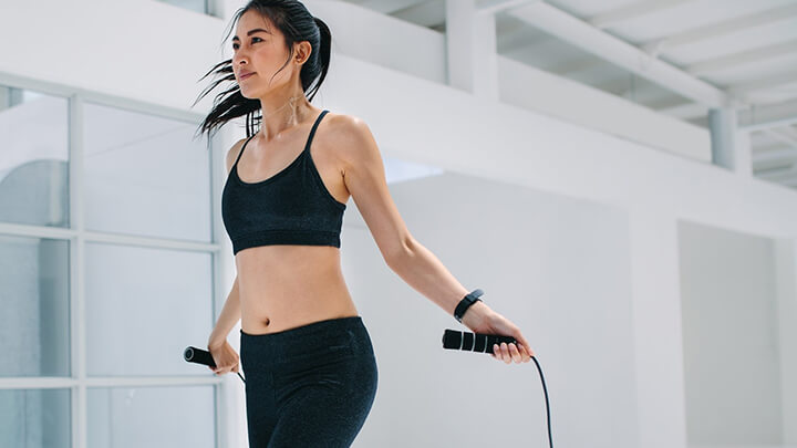 Nhảy dây đốt cháy bao nhiêu calo?