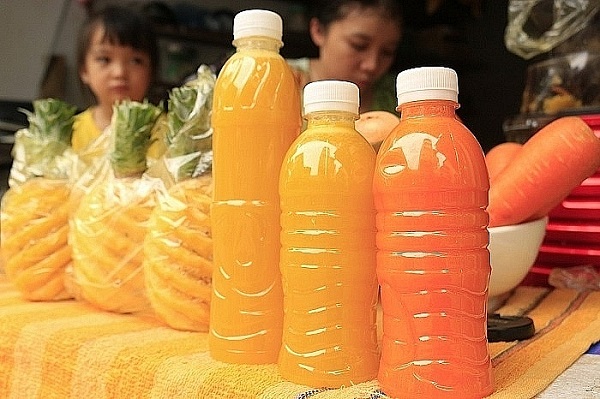 Nước ép dứa đóng chai