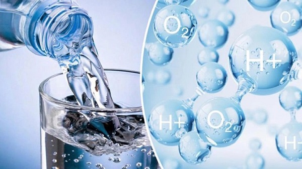Nước giúp cân bằng điện giải trong cơ thể