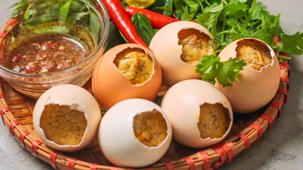 Chọn trứng gà chất lượng